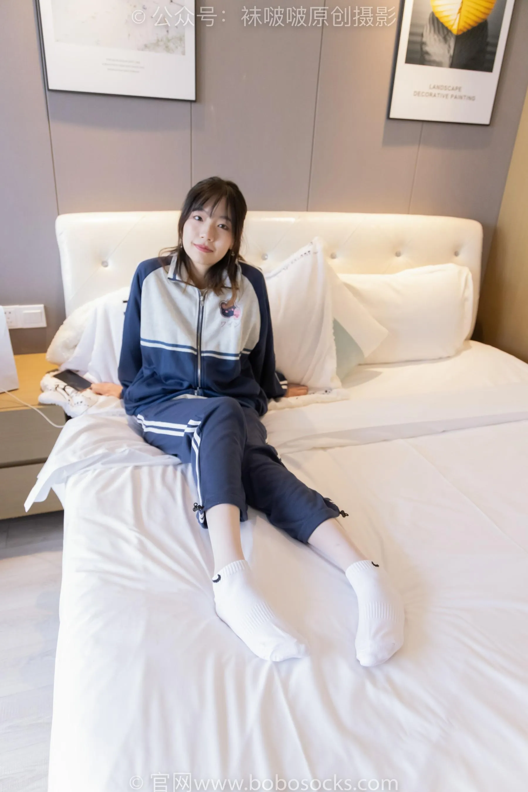 [BoBoSocks袜啵啵]NO.226 小甜豆-运动鞋、白棉袜、白丝 [87P]插图3